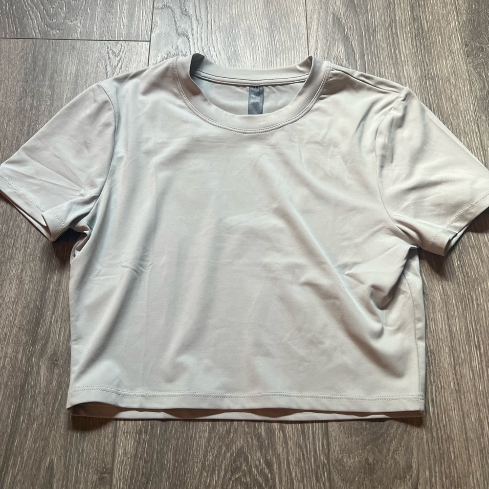athletic top